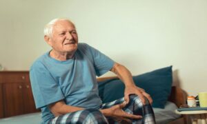 Кальцификация коленного сустава у пожилых людей